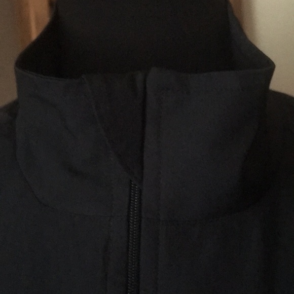 Men’s Puma light weight jacket - Picture 5 of 6